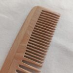 Peine de madera artesanal - Imagen 2